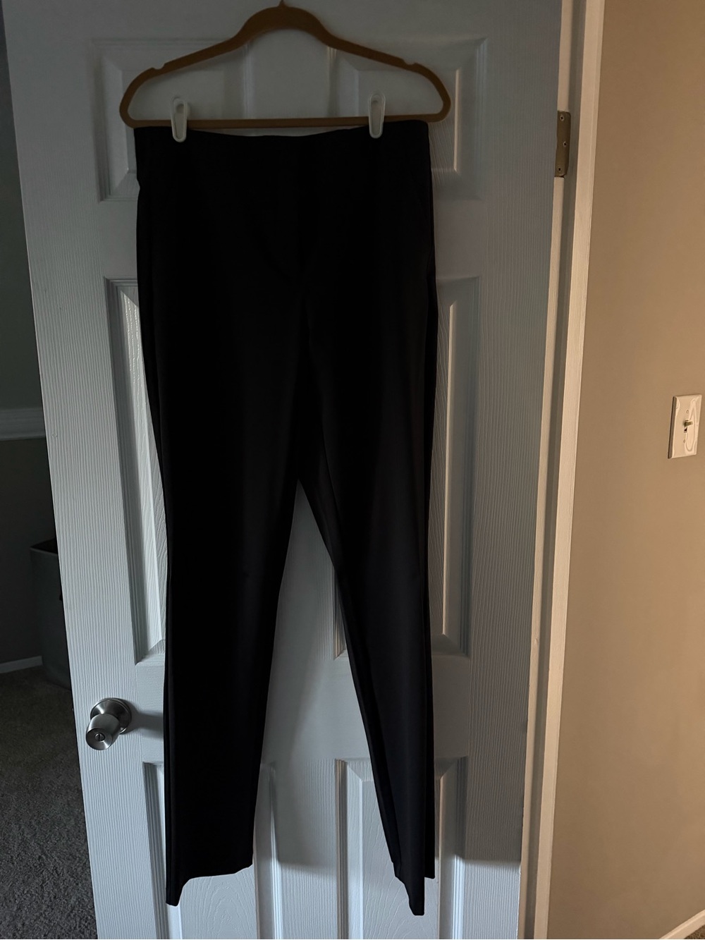 Classic Black straight leg Women’s 14T Pants